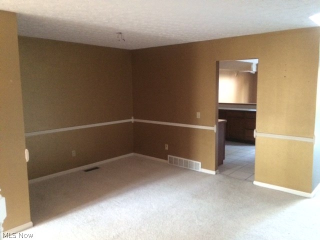 English Lakes Condo - Residential