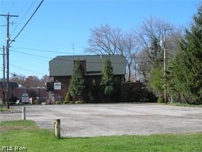 Twinsburg 03 - Commercial Lease