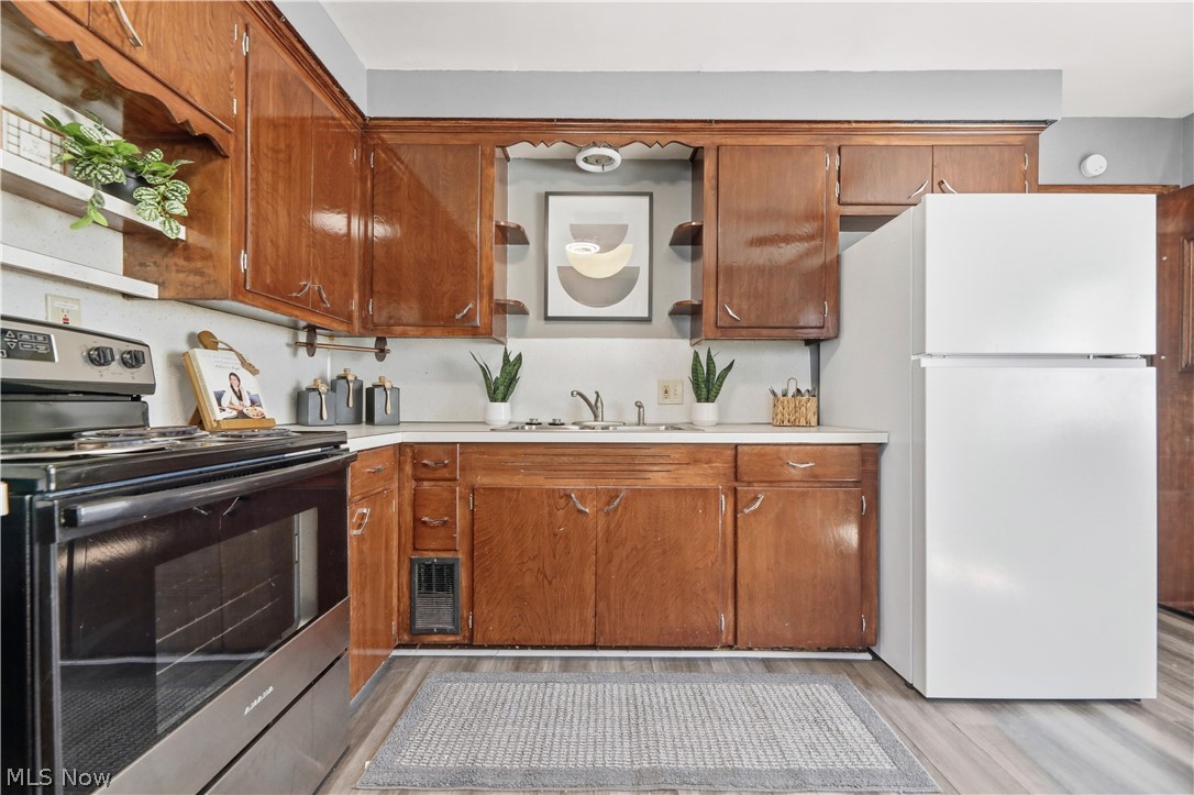 2806 33rd Street NE