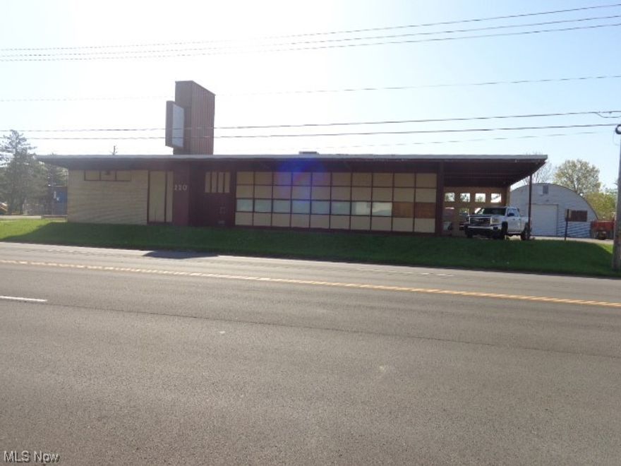 Brick Building With Offices and Light Industry---9102 Sq Ft!! Plus a 4000 Sq Ft Metal Building For Storage!! Acre Lot!! 40-50 Parking Spaces!! Years Ago Was A Center For Sightness Facility!! Four Offices In The Front With A Conference Room!! Many Possibilities!! Owner Will Meet For Showings--He Has Keys!!