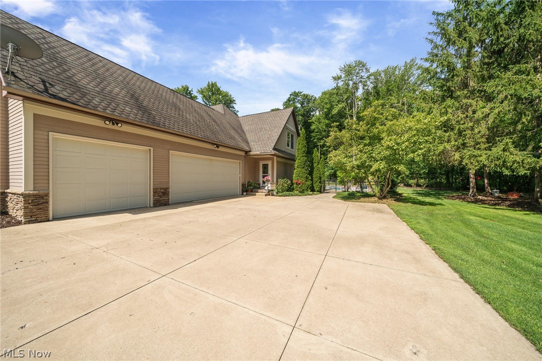 4294 Oviatt Road