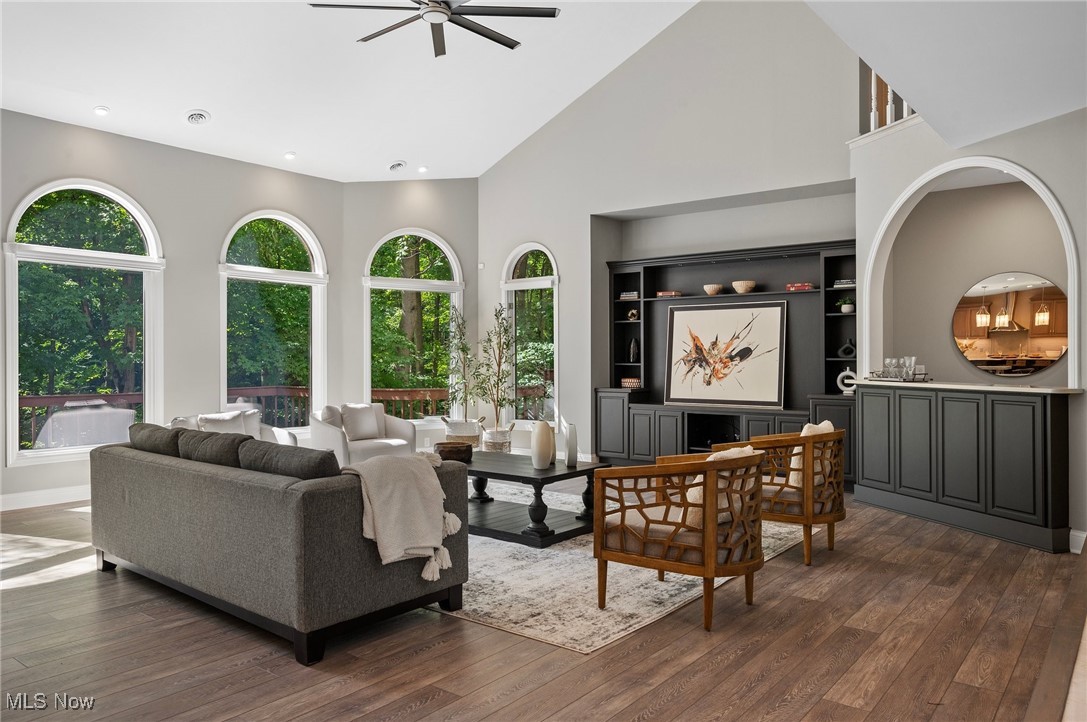 Hanover Woods - Residential