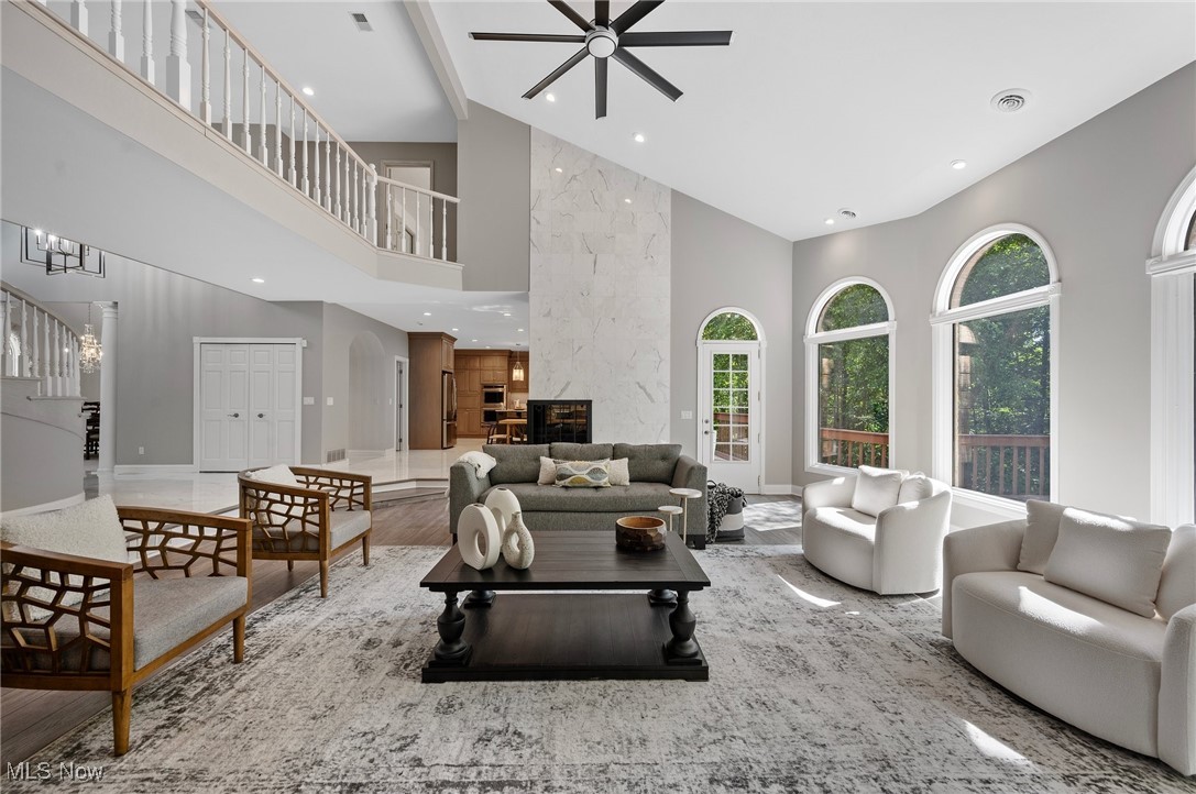 Hanover Woods - Residential