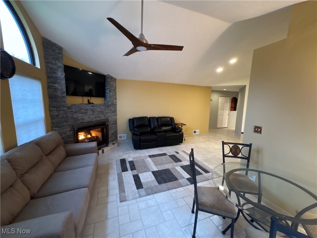 Northwoods Condo - Residential