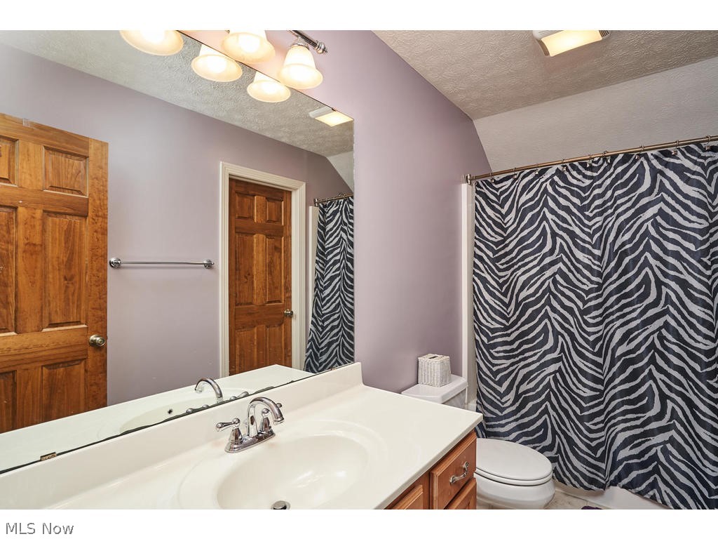 Swan Lake - Residential