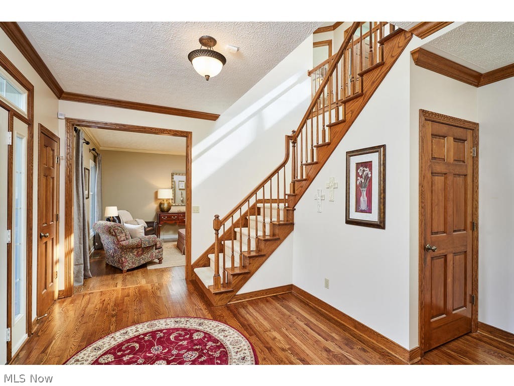 Swan Lake - Residential