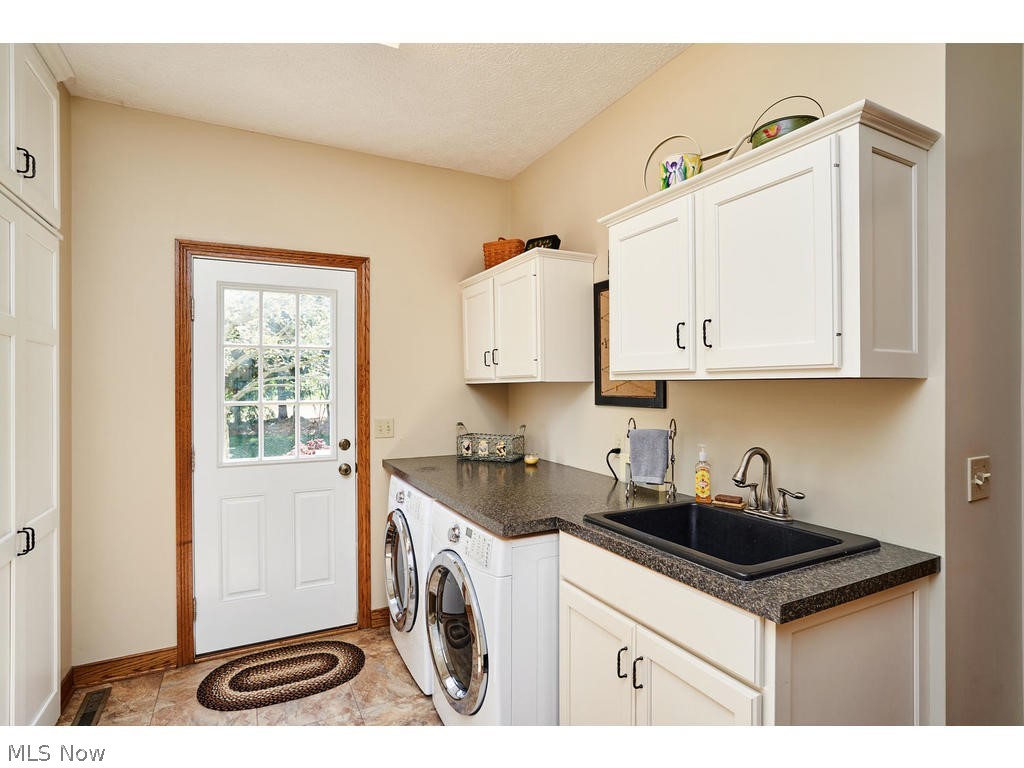 Swan Lake - Residential