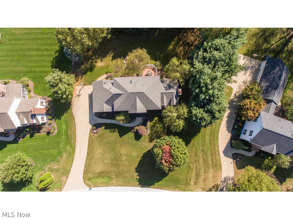 Swan Lake - Residential