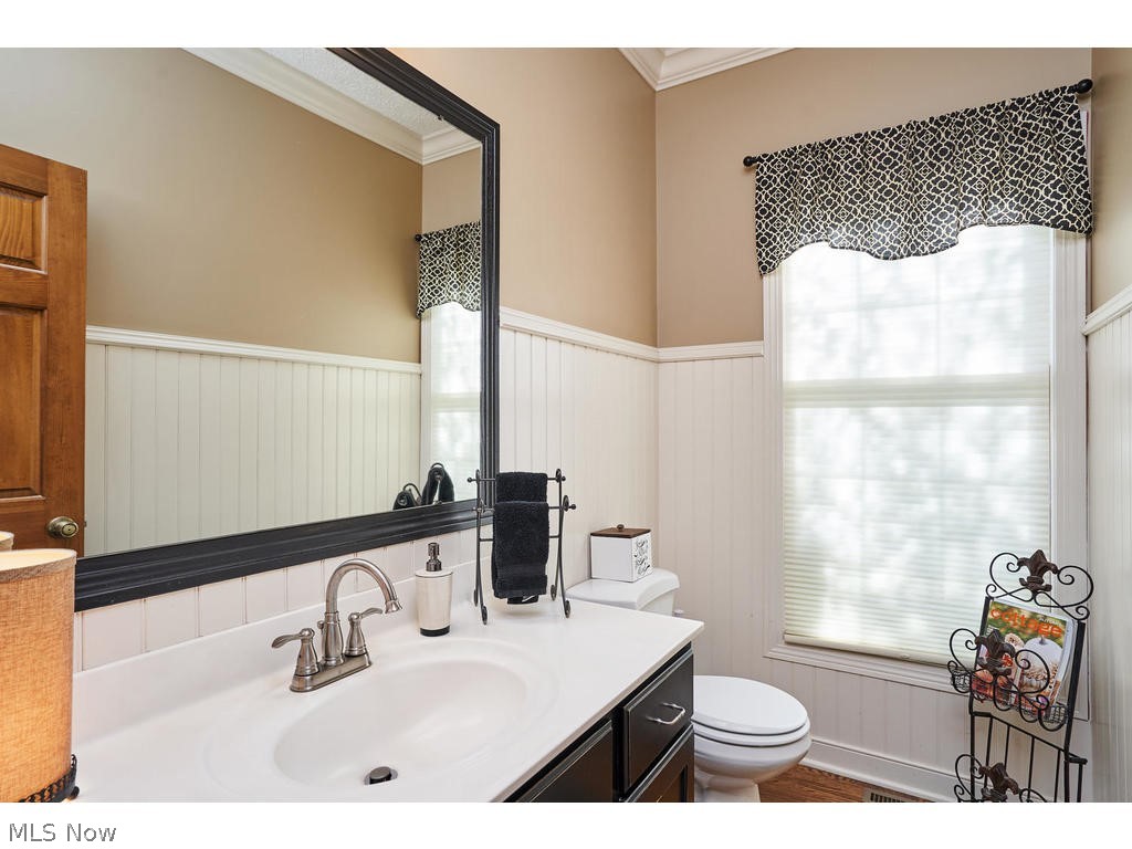 Swan Lake - Residential