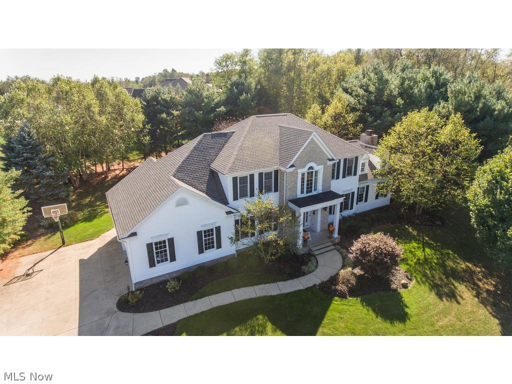 Swan Lake - Residential