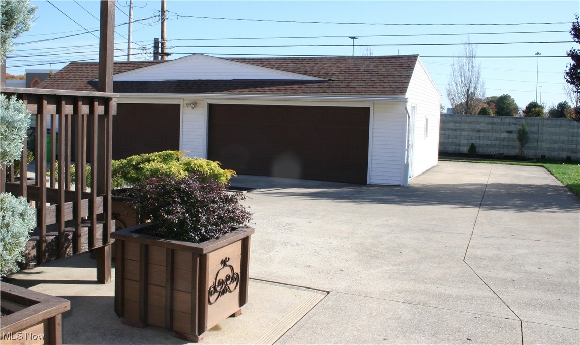 Golden Gate Estates - Residential Lease