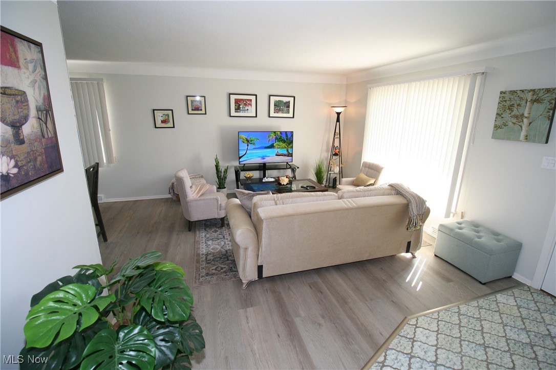 Golden Gate Estates - Residential Lease