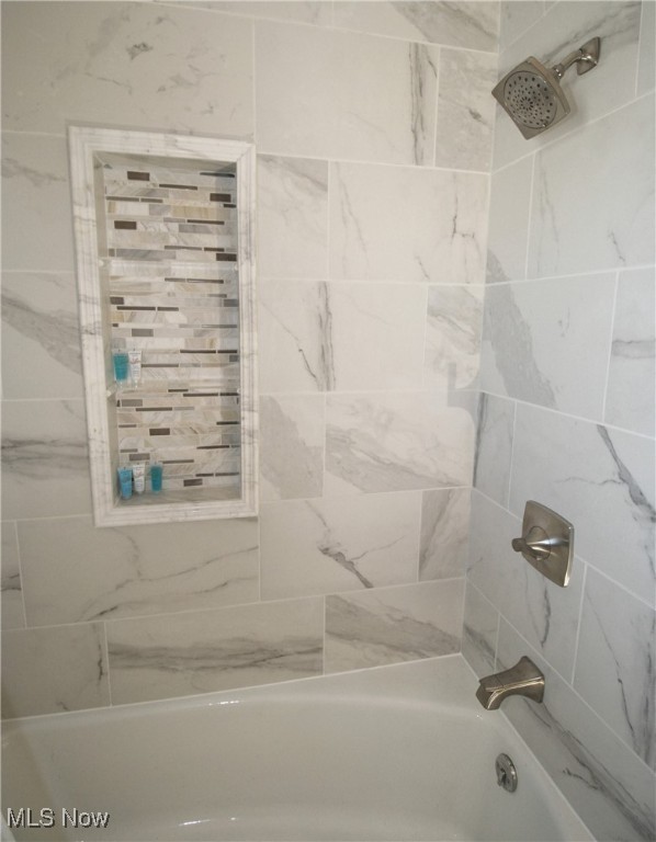 Golden Gate Estates - Residential Lease