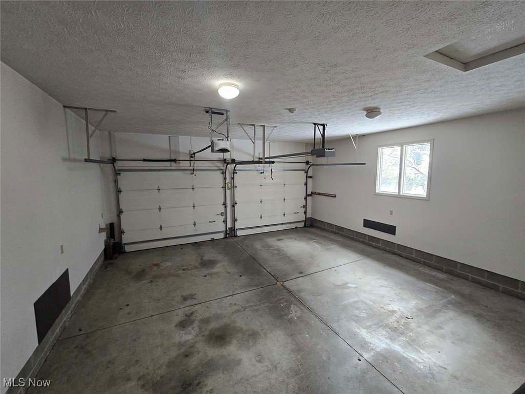 Brookview Condo - Residential