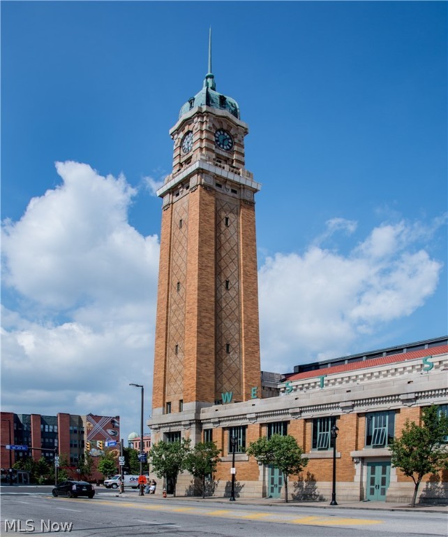 The Exchange on Clinton - Residential