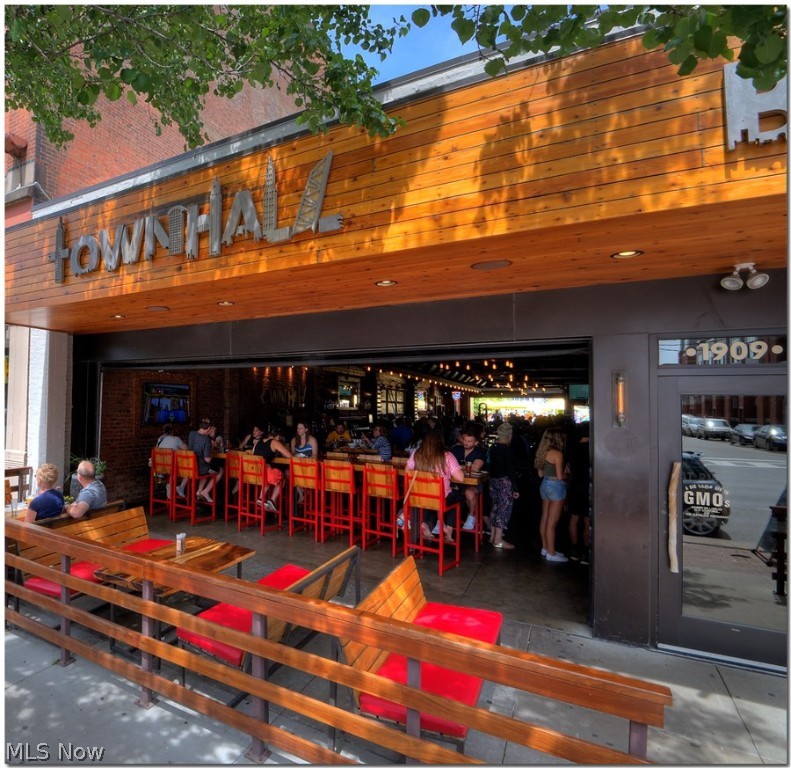 The Exchange on Clinton - Residential