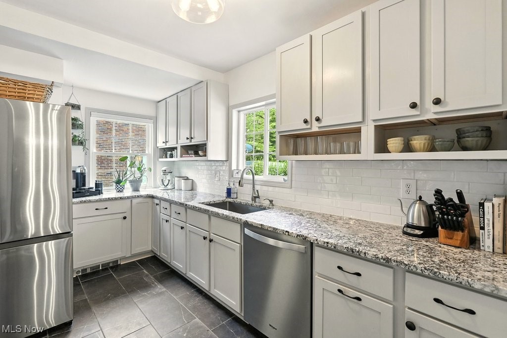 Edward Kneen - Residential