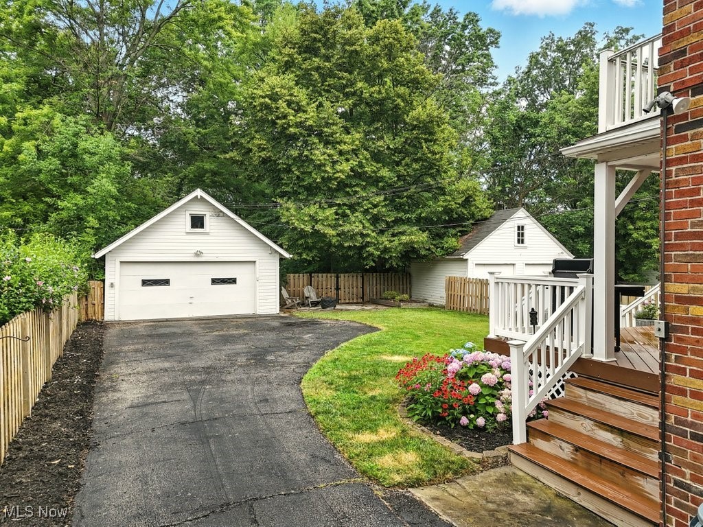 Edward Kneen - Residential