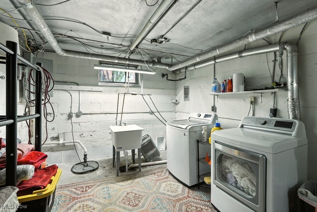 Edward Kneen - Residential