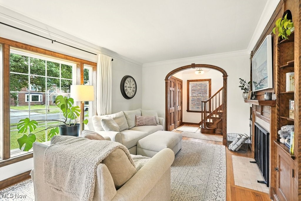 Edward Kneen - Residential