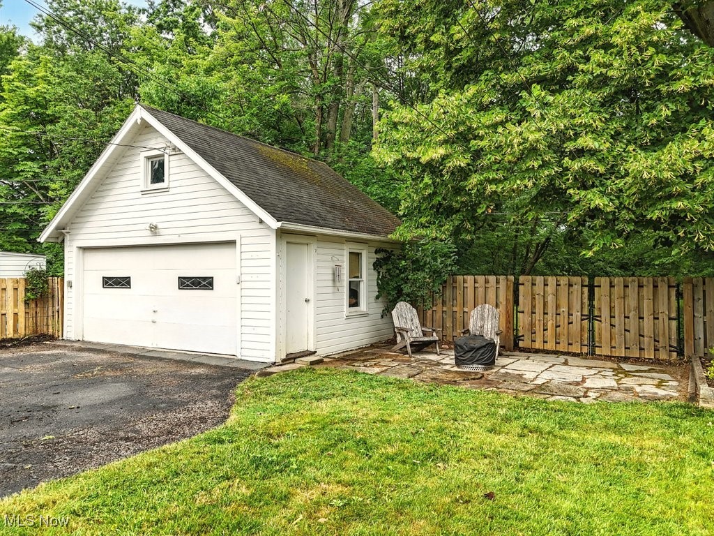 Edward Kneen - Residential