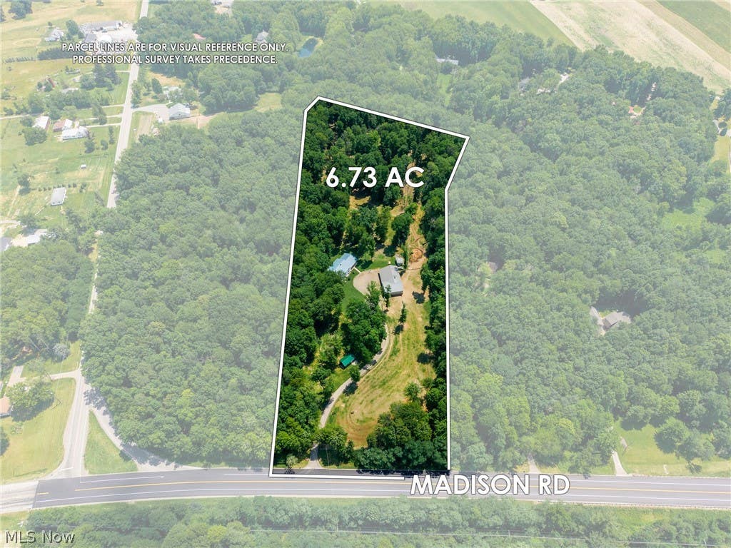 Photo of 17721 Madison Road, Middlefield, OH 44062 (MLS # 5225908)