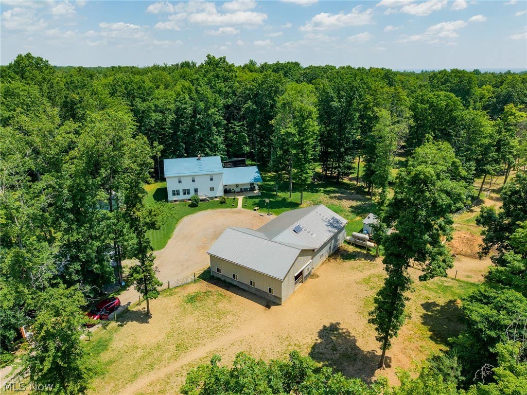 Photo of 17721 Madison Road, Middlefield, OH 44062 (MLS # 5225908)