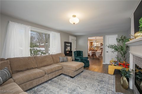 Tiny photo for 10190 Valleydale Street SE, Magnolia, OH 44643 (MLS # 5179082)