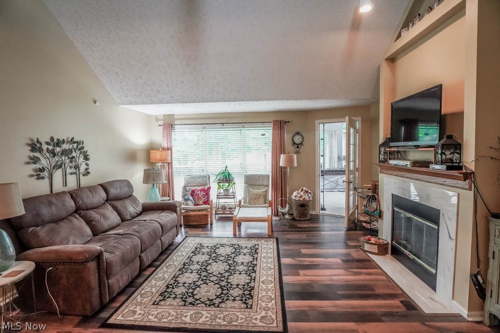 Rose Hill Condo - Residential