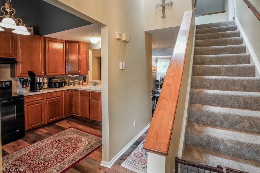 Rose Hill Condo - Residential