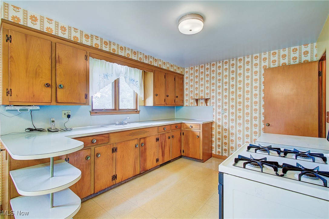 1131 31st Street, Canton, Ohio image 15