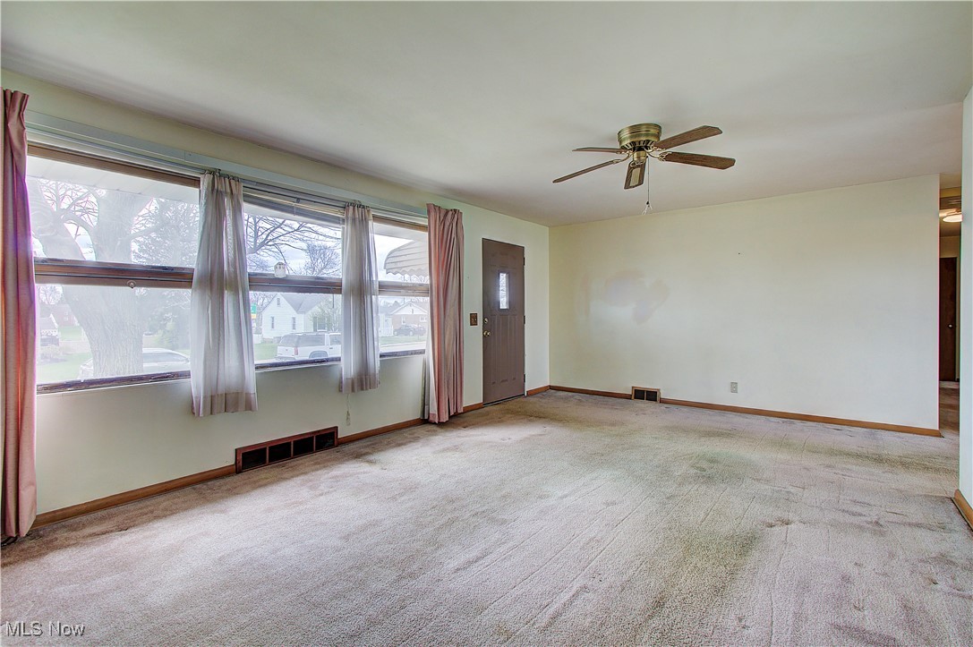 1131 31st Street, Canton, Ohio image 9
