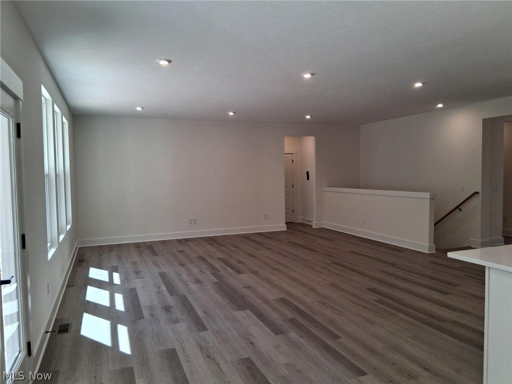 6109 Grey Heron Drive
