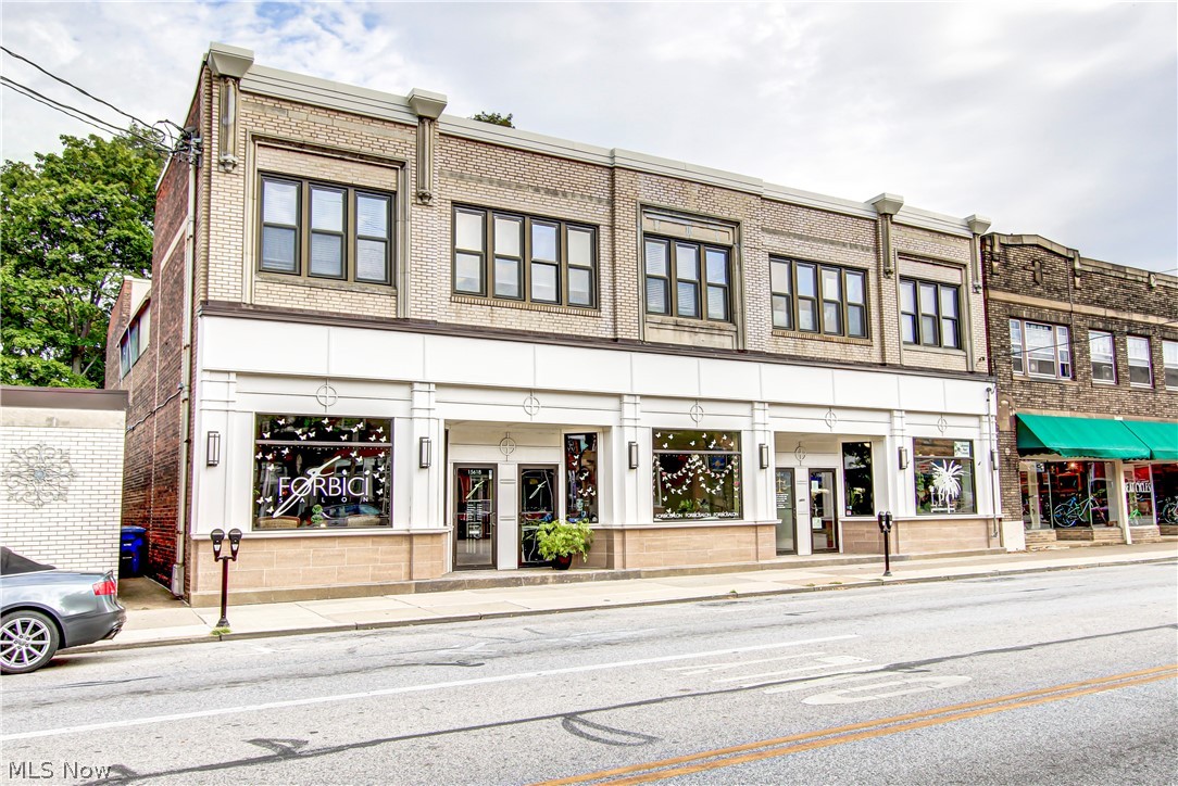 Lakewood, considered by many to be an extension of Cleveland. The city is well-known for its bars, restaurants, and attractions which make it popular amongst people of all ages. This is the perfect office for a small business looking to locate in the area. The available office space features brand new vinyl wood plank floors and plenty of natural light. All heat and cooling included with the rent. Call today for a tour.