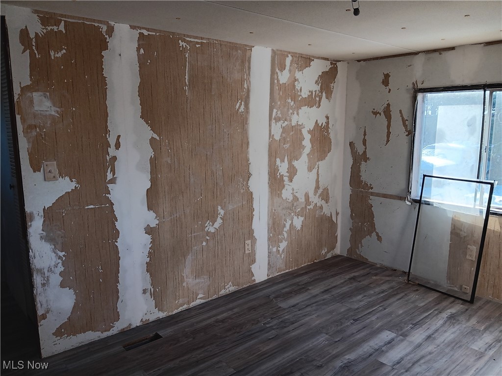 Mcphersons 1st Add - Residential