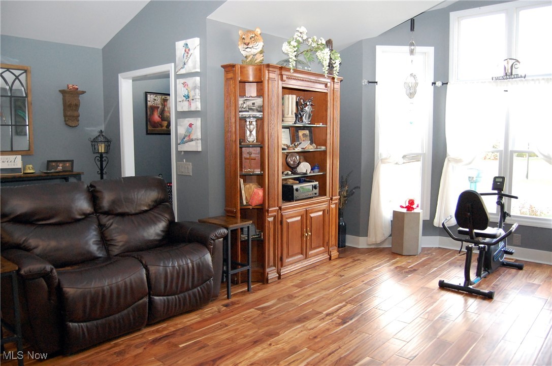 1222 Southpointe Circle, Canton, Ohio image 12