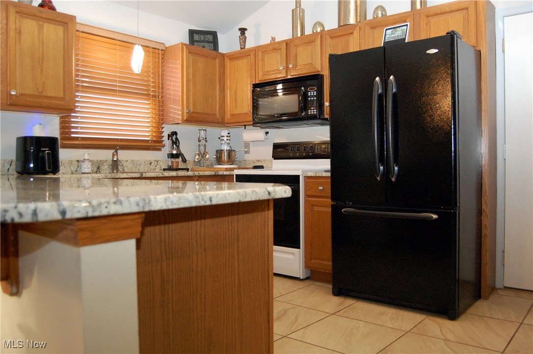 1222 Southpointe Circle, Canton, Ohio image 17