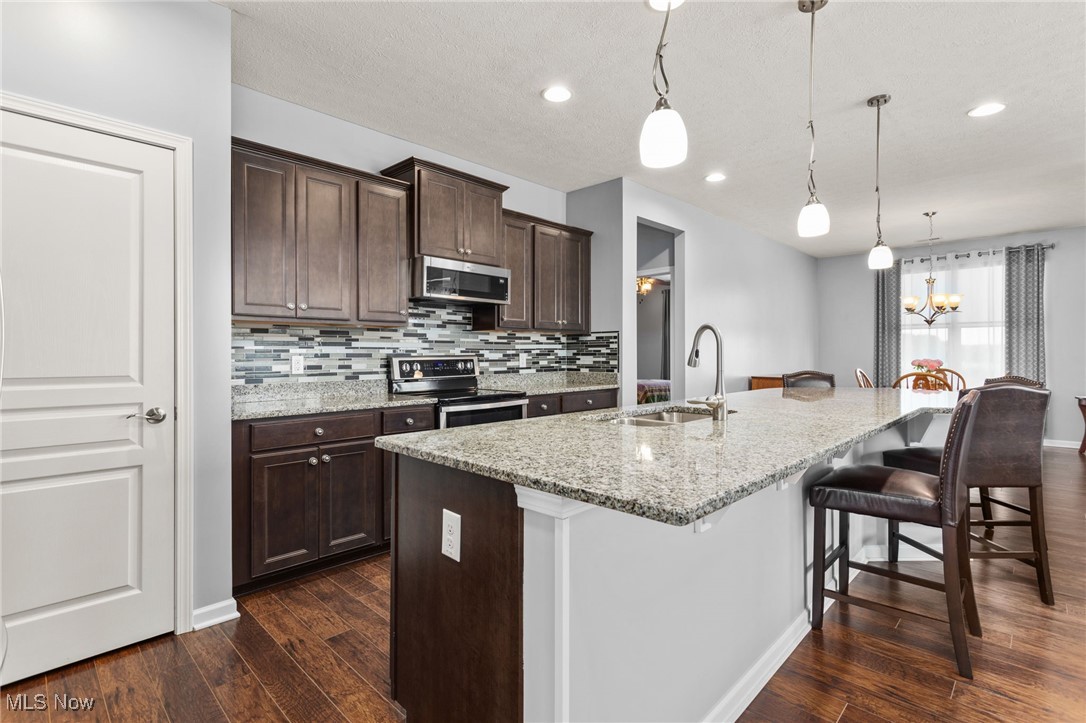 5443 Daintree Lane