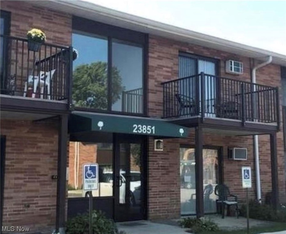 Northwoods Condo - Residential