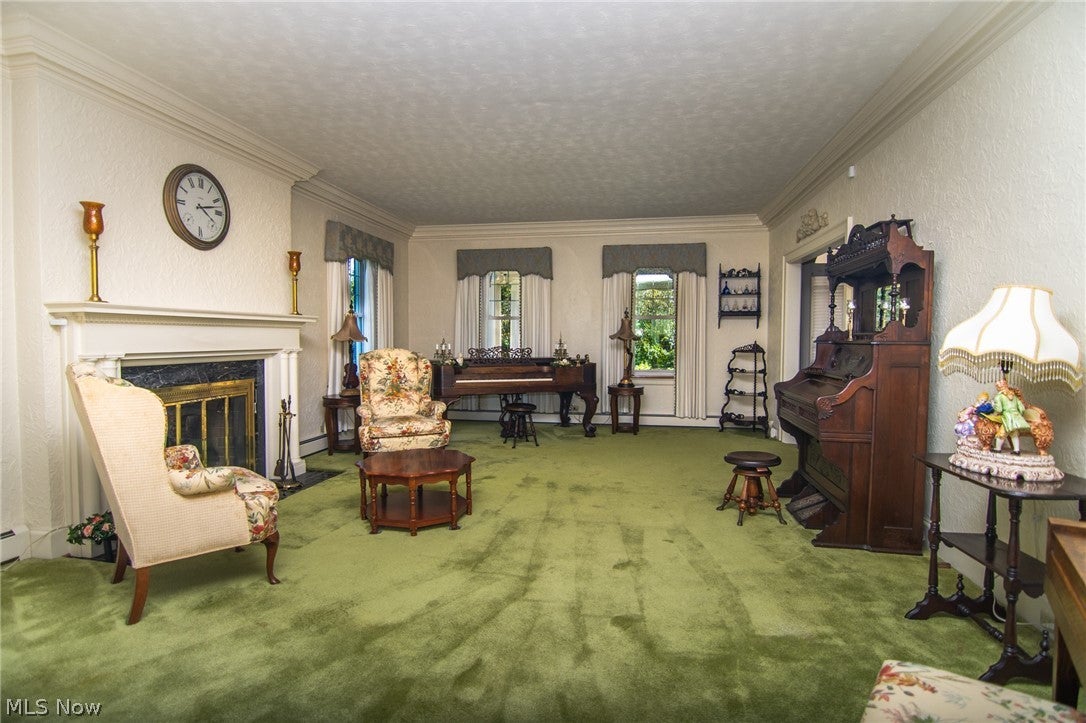 115 E Lawn Avenue