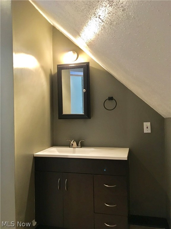 Lakewood Park - Residential Lease