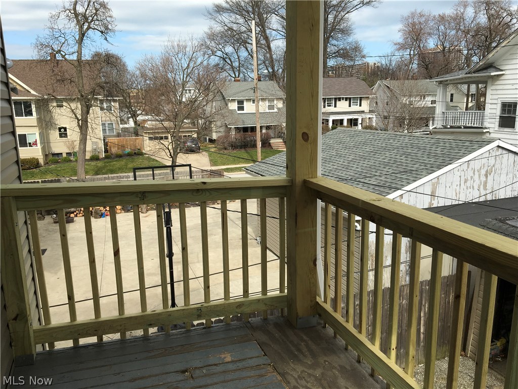 Lakewood Park - Residential Lease