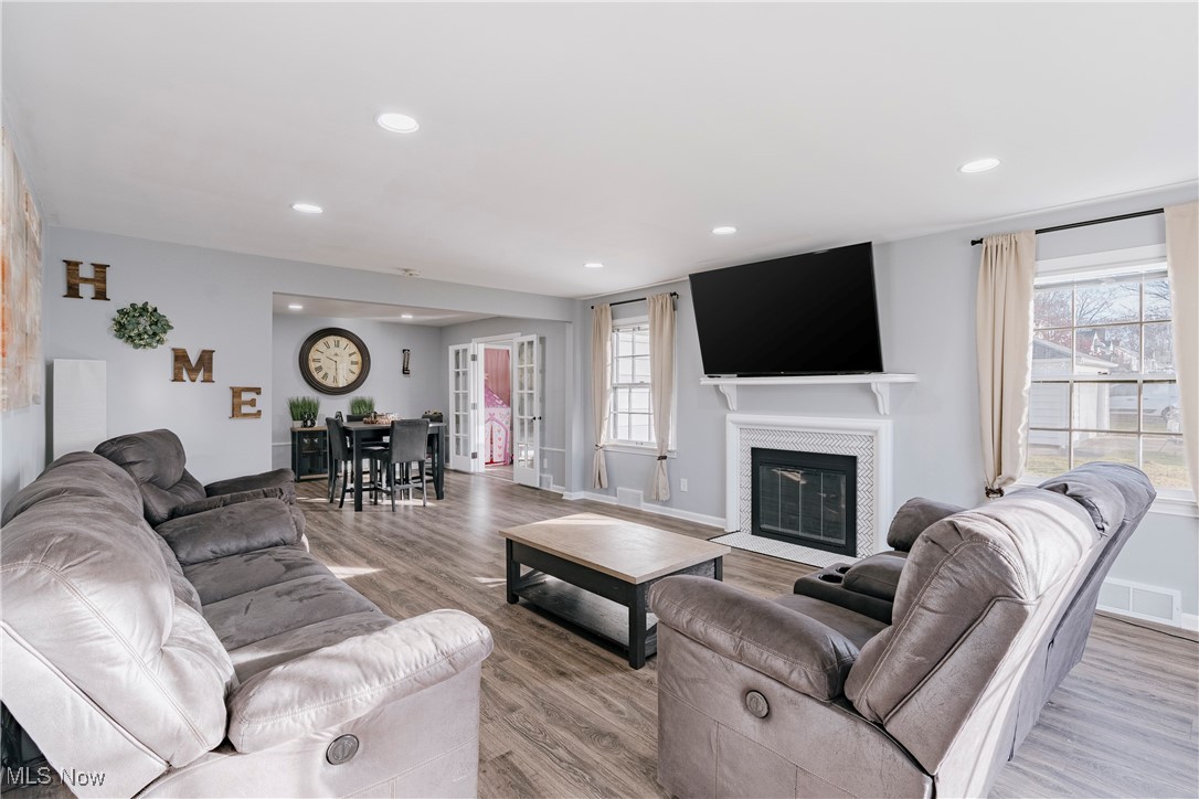 Cedar-Green - Residential