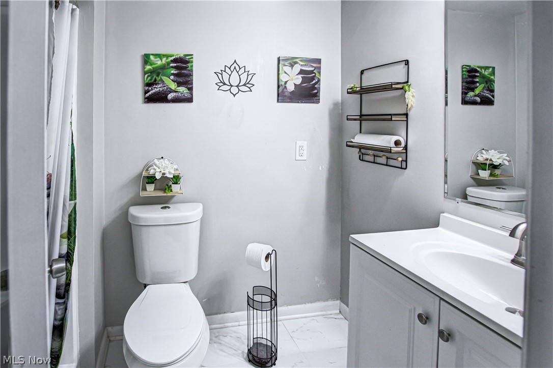 Ramblewood Condo - Residential