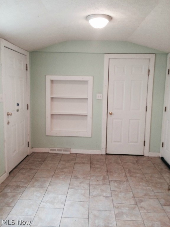 Madison Lakelands - Residential