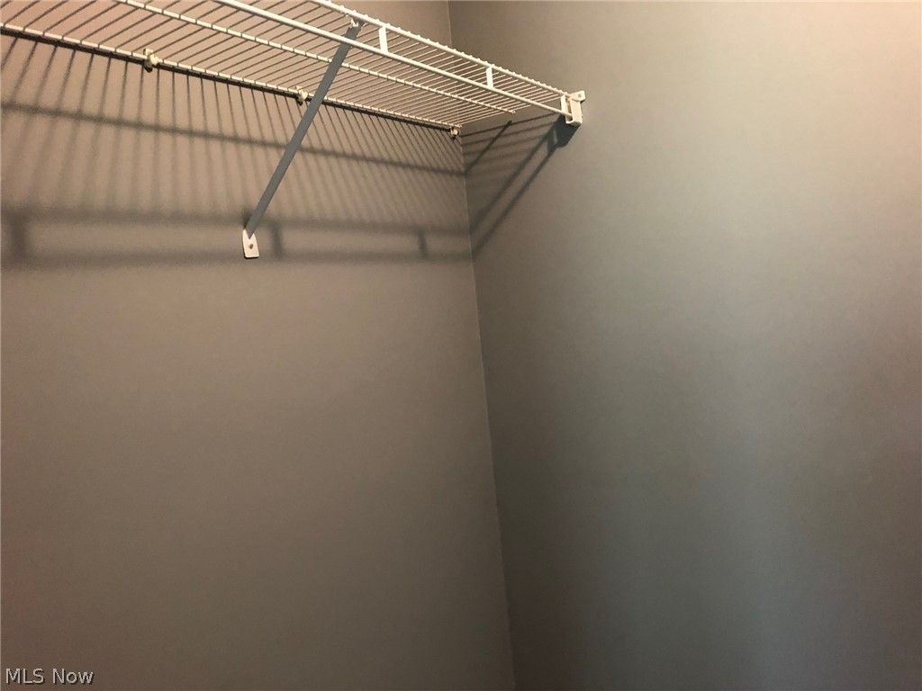 Brookledge Commons Condos - Residential Lease