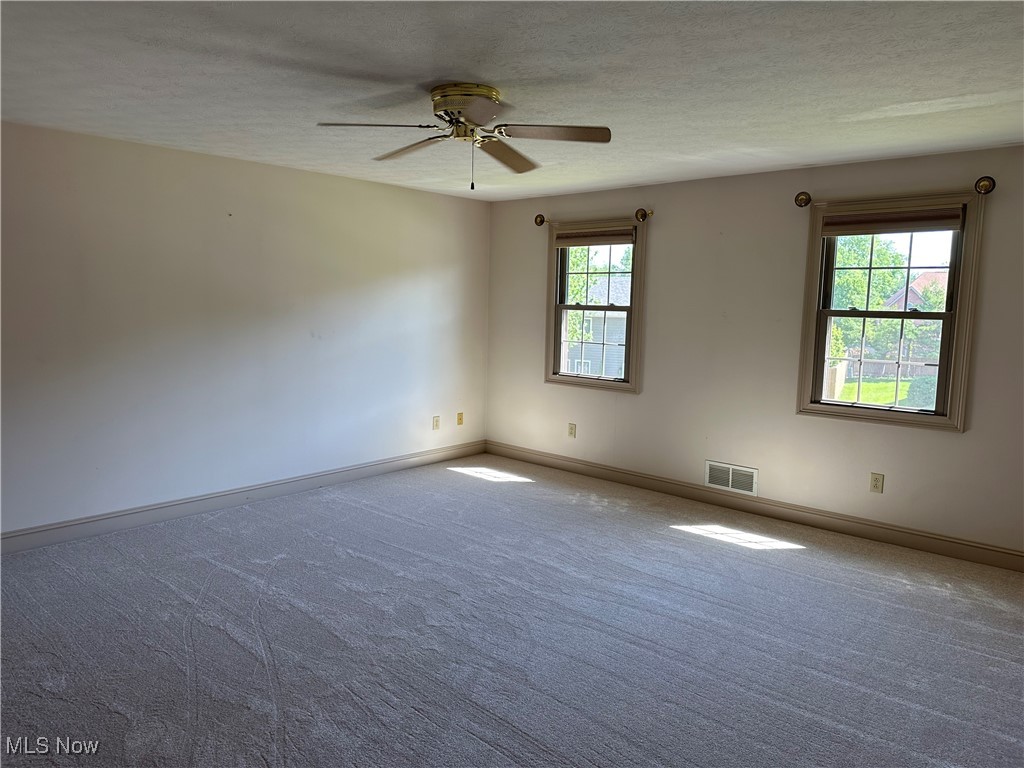 1302 Greenmont Hills Drive, Vienna, West Virginia image 20