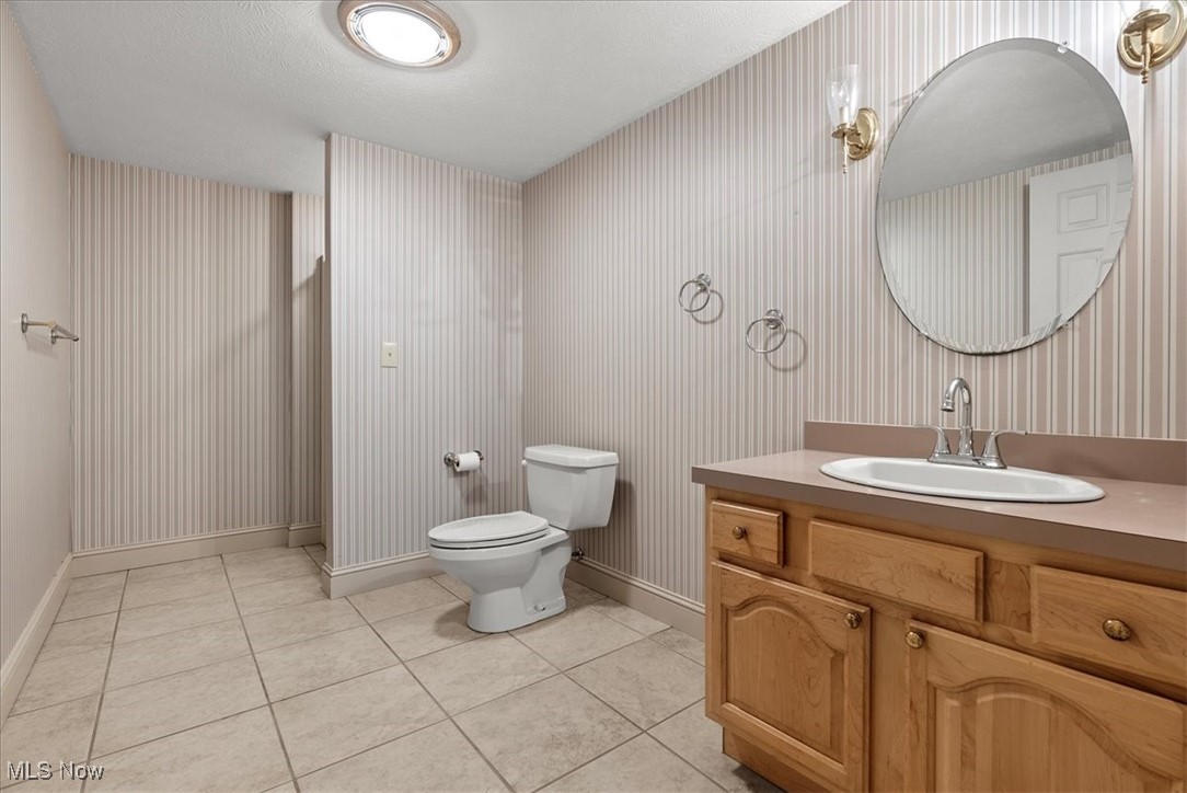 1302 Greenmont Hills Drive, Vienna, West Virginia image 26