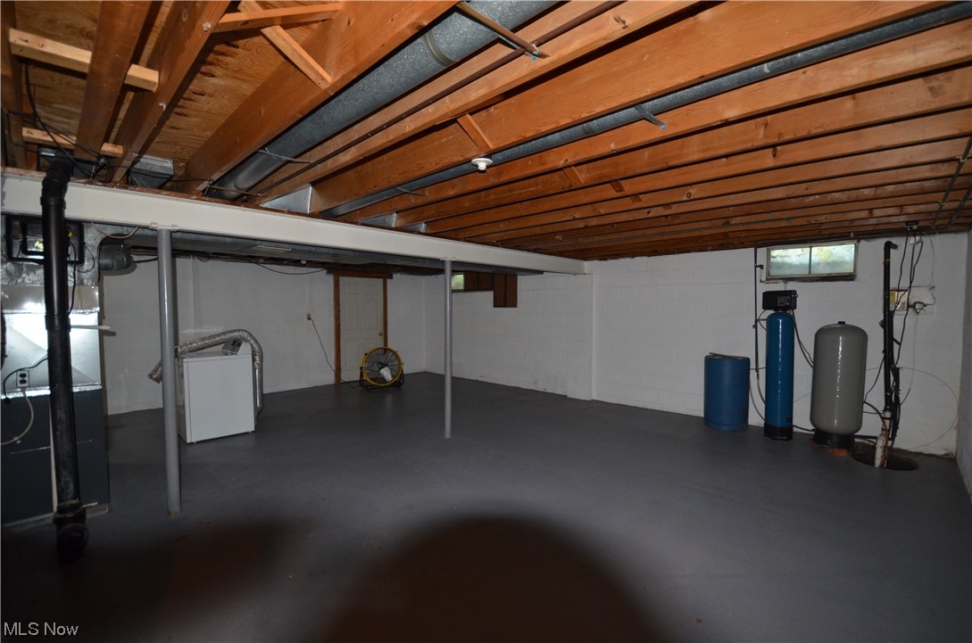 Plymouth Village - Residential Lease