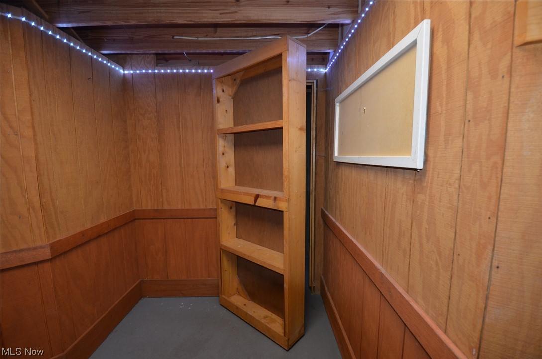 Plymouth Village - Residential Lease